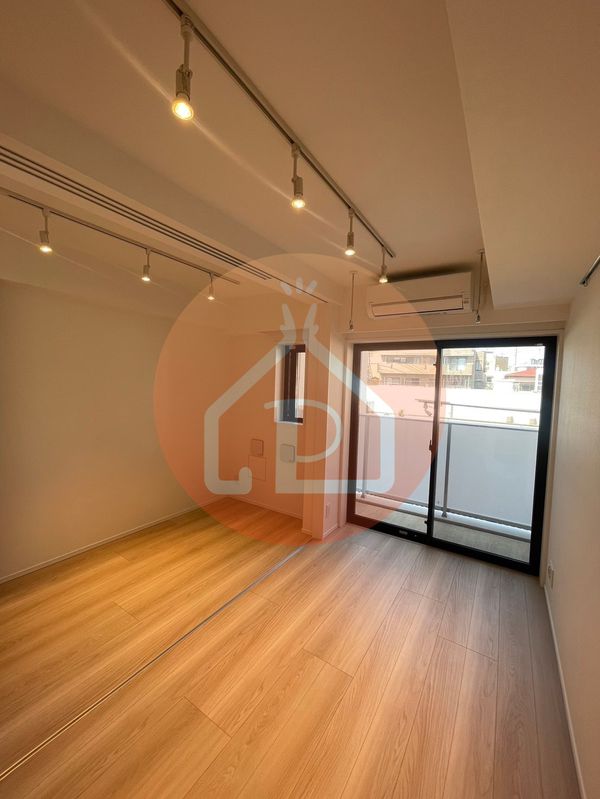 イプセ代々木上原Residenceの居間写真
