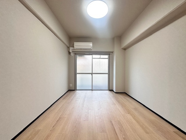 メゾン三原の居間写真