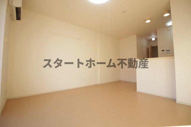 居室・リビング　使いやすい居間です