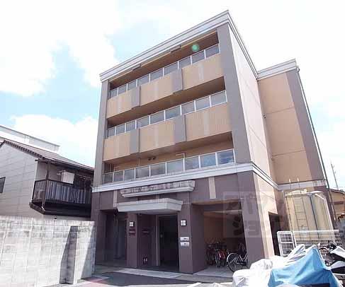 本間御池ハイツの外観写真