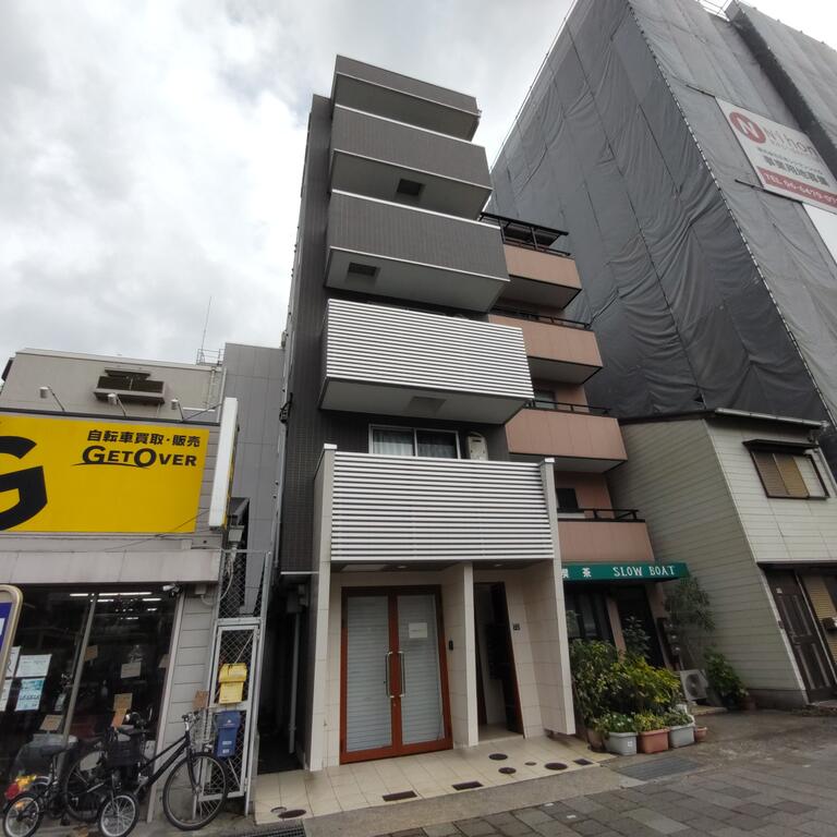 建物外観　2015年完成