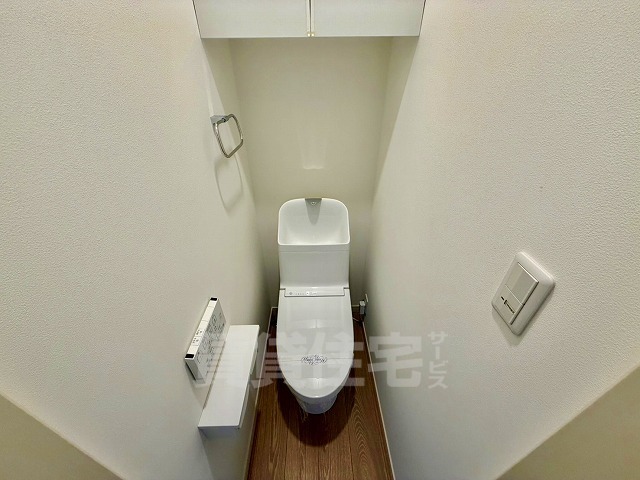 近鉄大阪線 久宝寺口駅 徒歩12分 3階建 築3年のトイレ写真