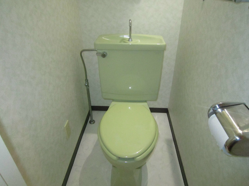 トイレ　別部屋参考写真