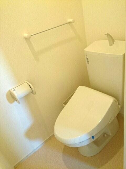 フィオーレ リンBのトイレ写真