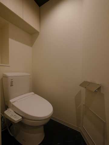 ロイジェントパークス四ツ谷のトイレ写真