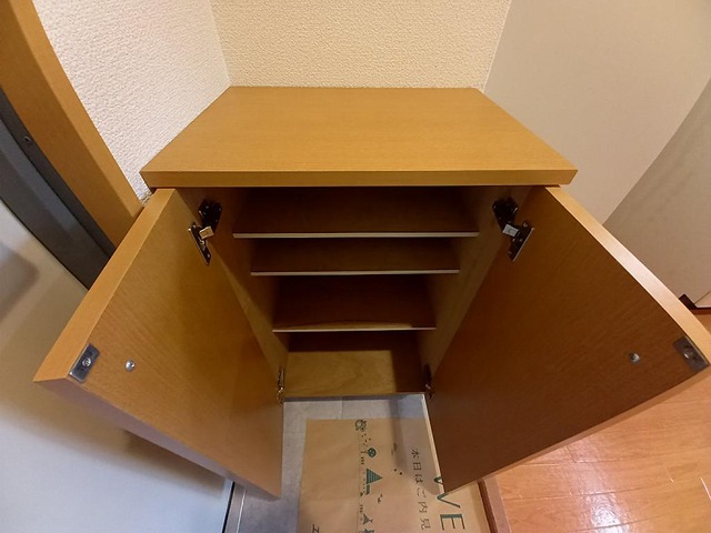 玄関　シューズボックス