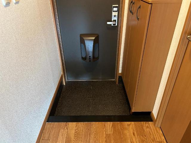 玄関　玄関
