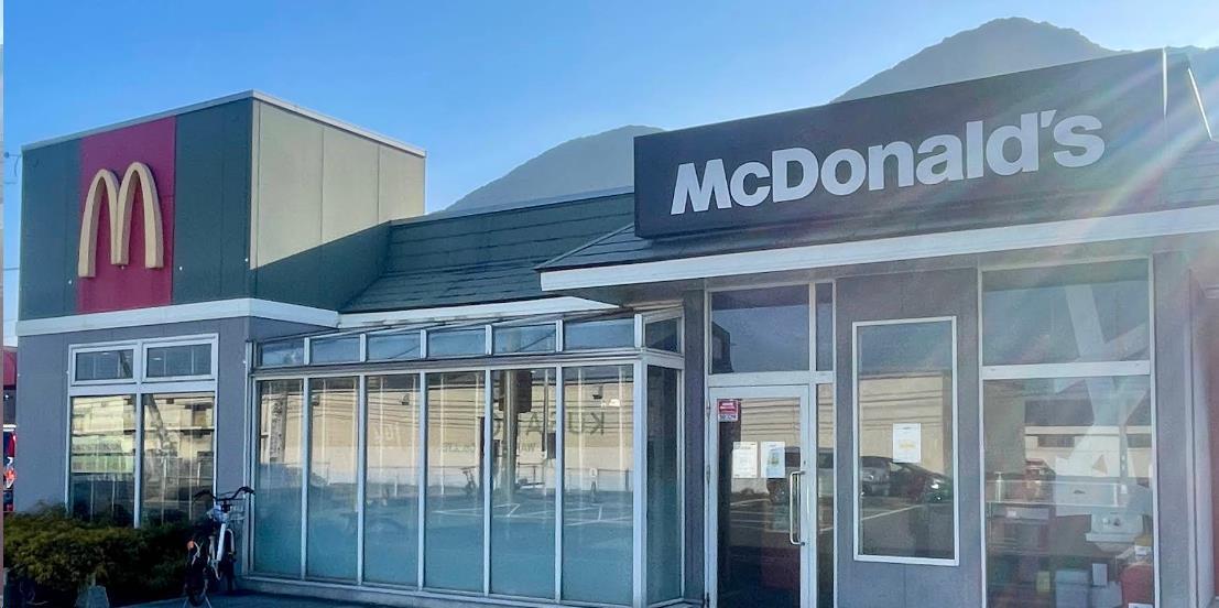飲食店　マクドナルド門司シーサイド店（飲食店）まで1274m