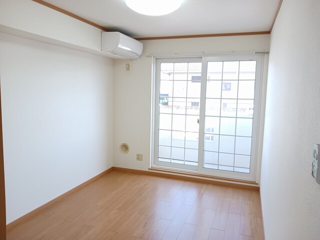 薩摩川内市 2階建 築24年の居間写真