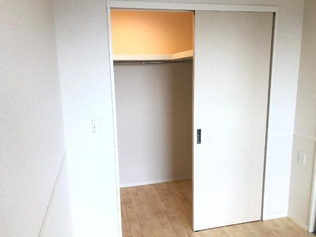 ロイヤルプラザ西岡の内装写真