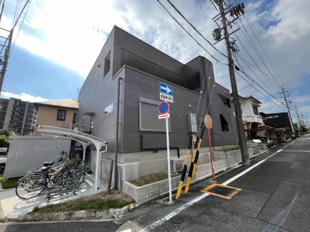 建物外観　外観写真（昼）