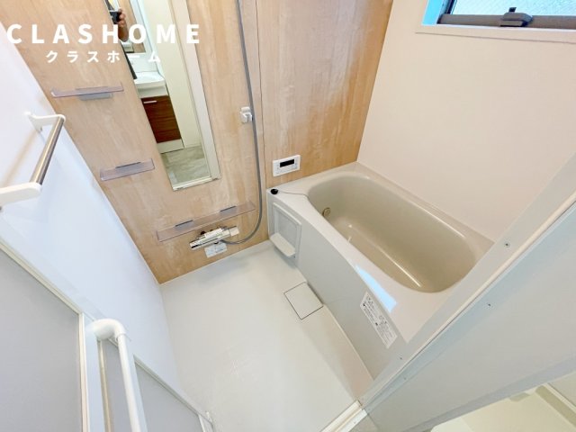 バス・シャワールーム　同物件の別部屋になります。