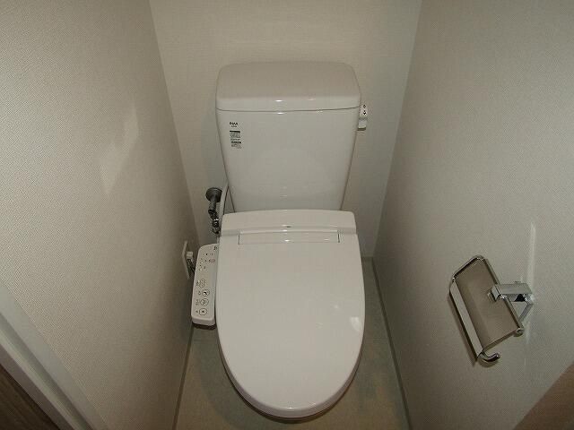 トイレ　★お部屋探しはタウンハウジング稲田堤店まで★