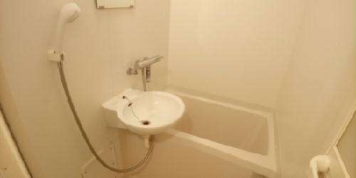 バス・シャワールーム　浴室乾燥機付き