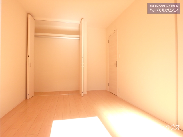 その他部屋・スペース　●太陽サンサンの寝室。