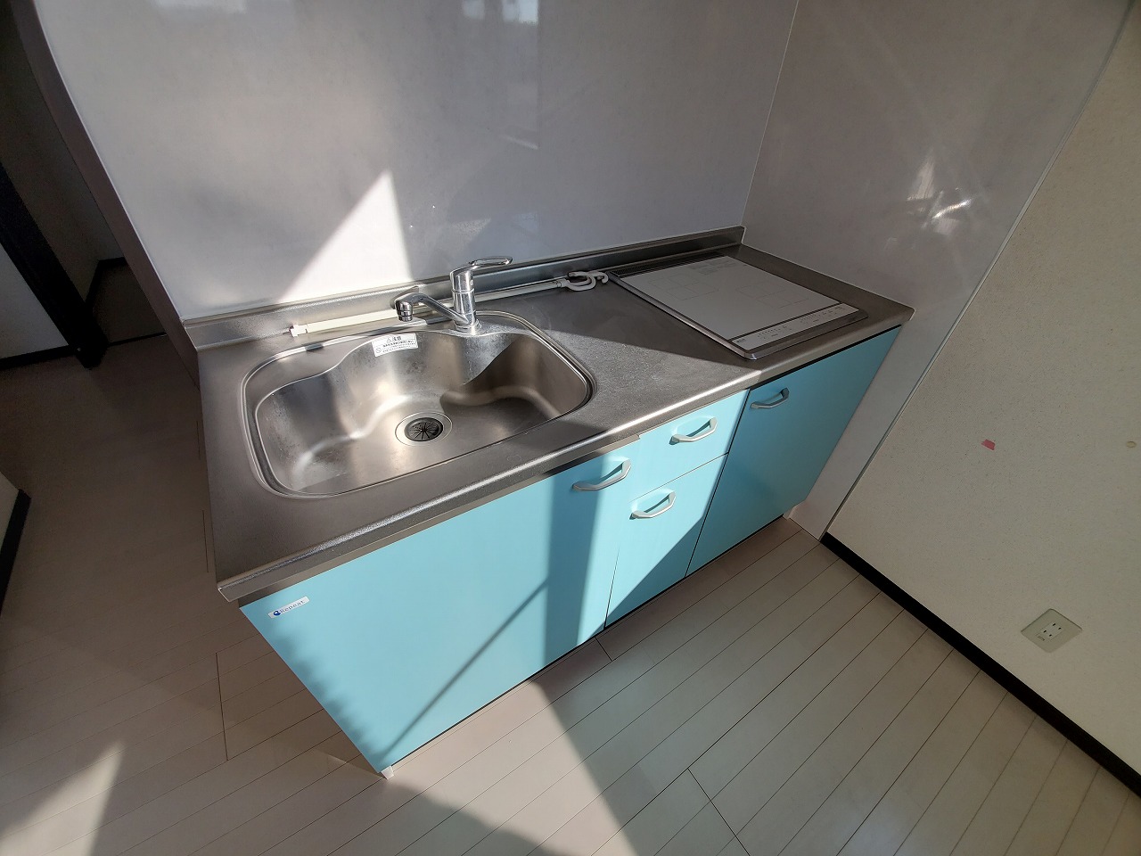 キッチン　※退去前のため、以前の写真を使用しています。