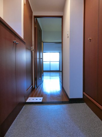 玄関　詳細は、RISUMO江坂本店→06-6155-7137まで♪