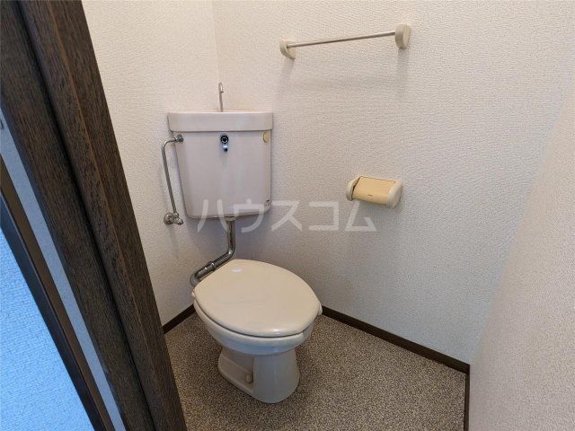 【藤枝市新南新屋のアパートのトイレ】