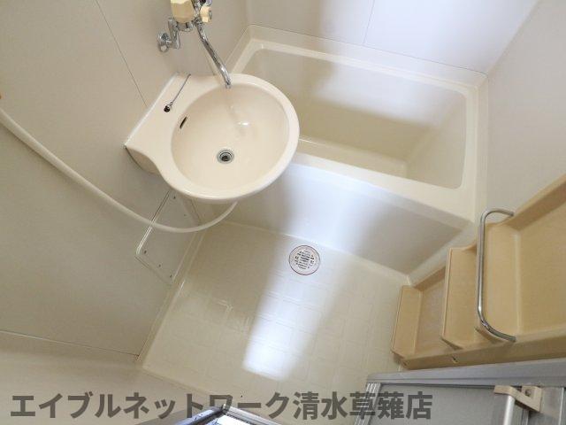 バス・シャワールーム　日々の疲れを癒すお風呂付です