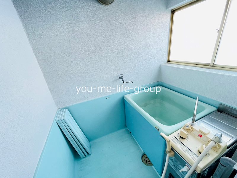 バス・シャワールーム　別部屋参考写真