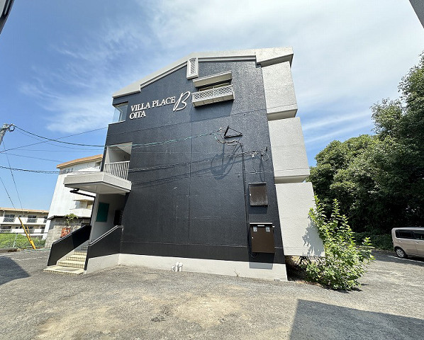 ＶＩＬＬＡ　ＰＬＡＣＥ　ＯＩＴＡ　Ｂの建物外観