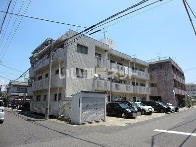 【エクセル川元の建物外観】