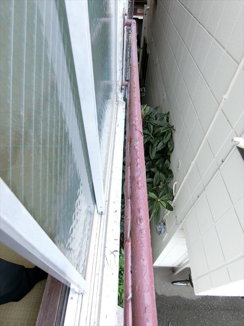 【荒川区東日暮里のマンションのバルコニー】