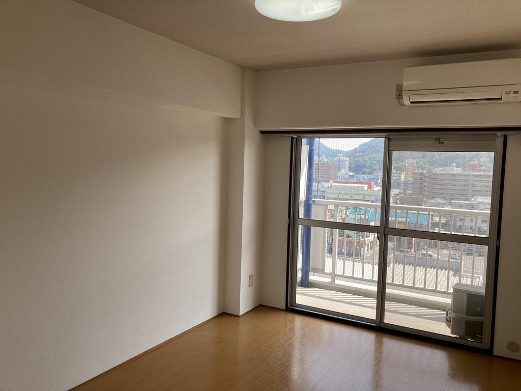 その他部屋・スペース　南側洋室