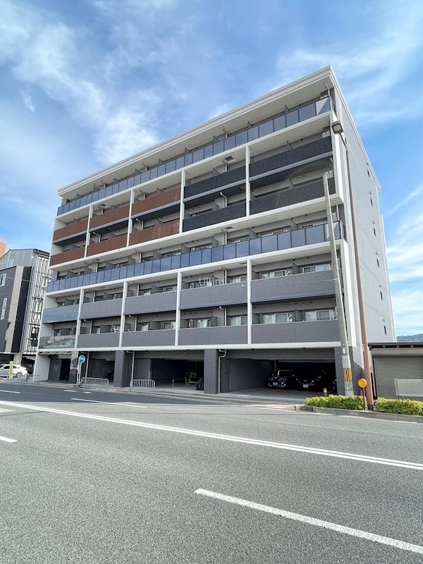 プレサンスTHE KYOTO 東福寺 WESTの建物外観