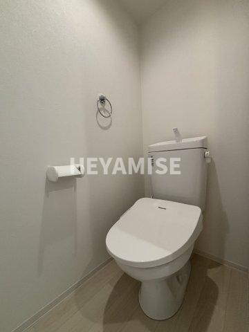 トイレ　※別号室の室内写真※