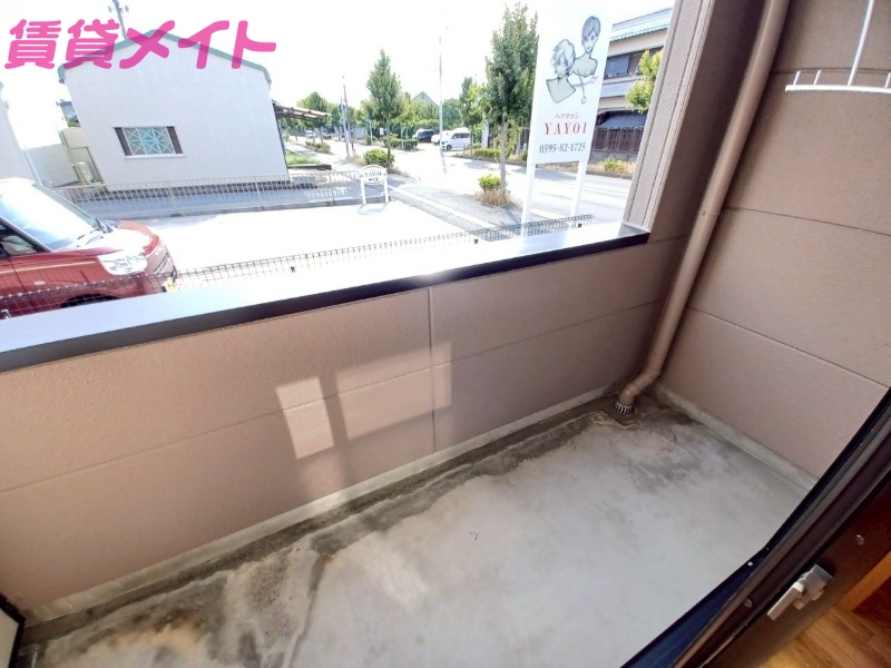 バルコニー　お問い合わせをお待ちしております