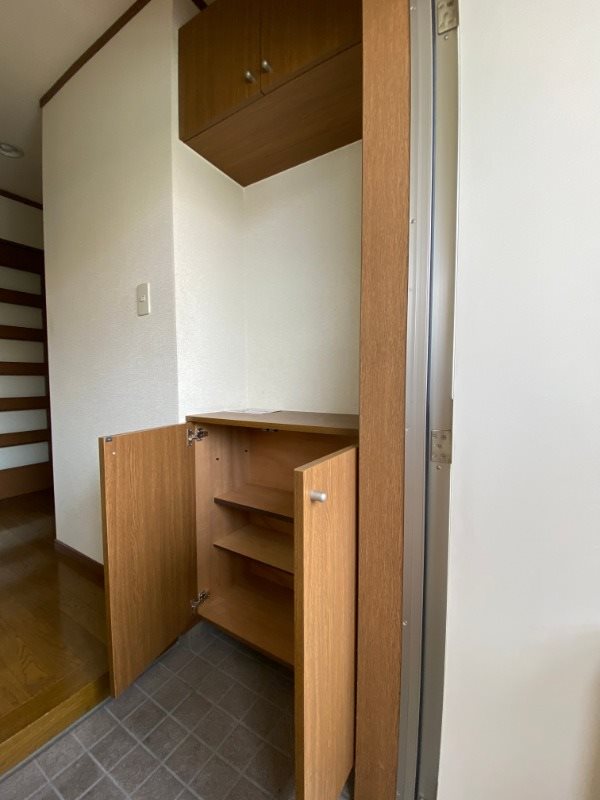 玄関　※他部屋参照