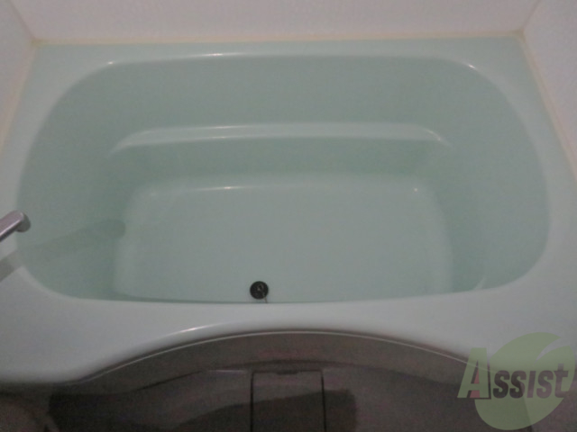 バス・シャワールーム　疲れた時はゆっくり湯船につかってみてはいかがでしょうか。