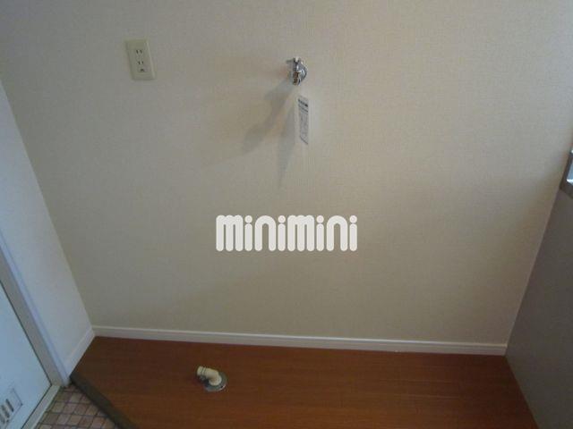 その他設備　室内洗濯機置場。