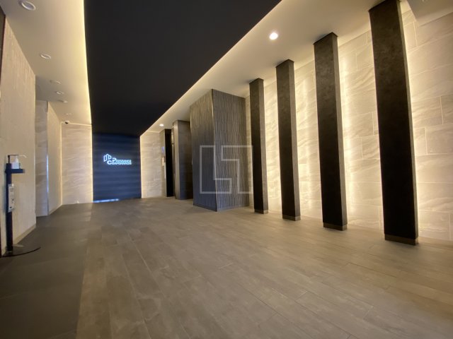 ロビー　プレサンスOSAKADOMECITYクロスティ（プレサンスオ