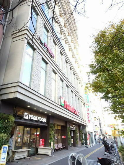 ショッピングセンター　食品館イトーヨーカドー王子店（ショッピングセンター）まで604m