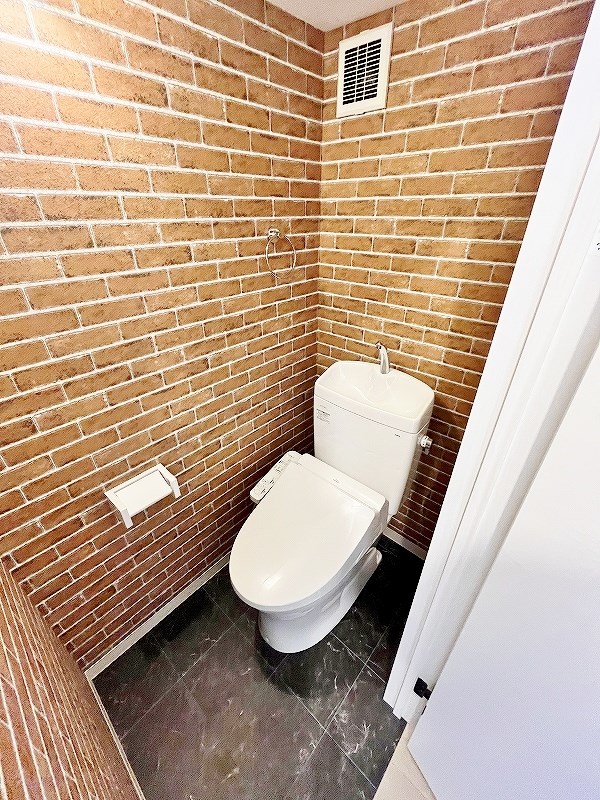 トイレ　★温水洗浄便座トイレ★