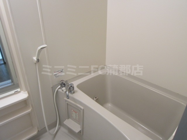 バス・シャワールーム　同タイプ