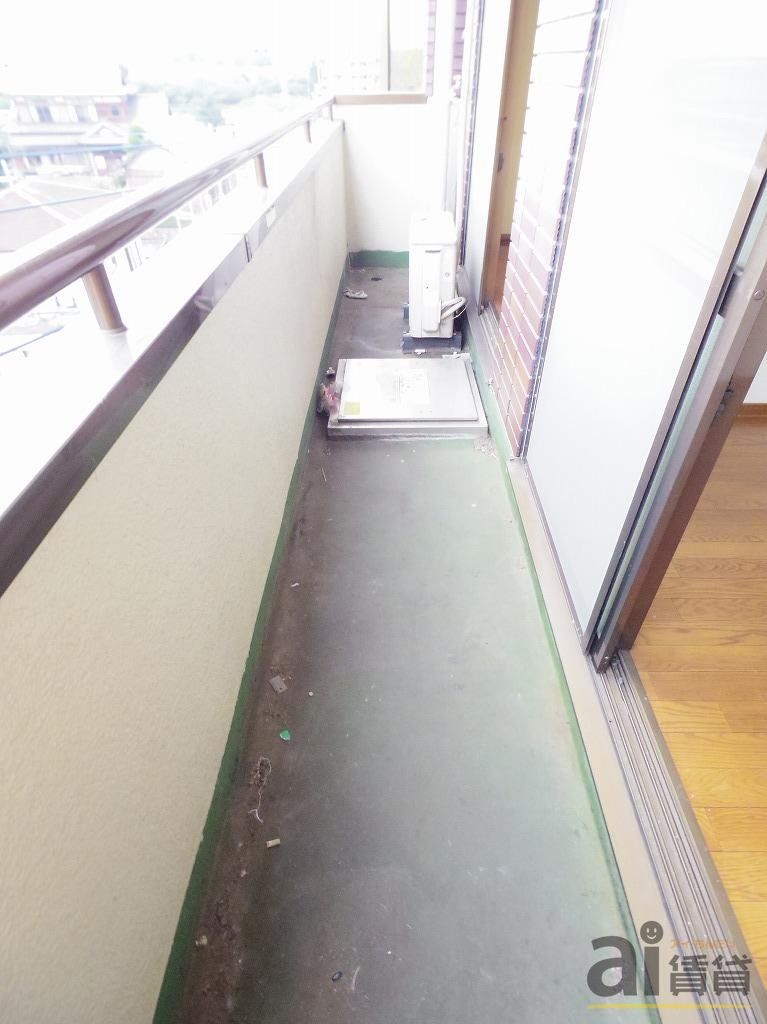 バルコニー　※同仕様写真