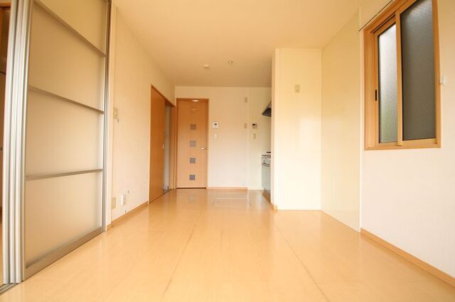 居室・リビング　※別室の参考写真の為、現況優先です。