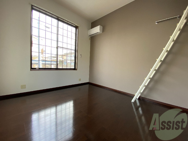 居室・リビング　８．０帖のリビングです。広々としていますね。