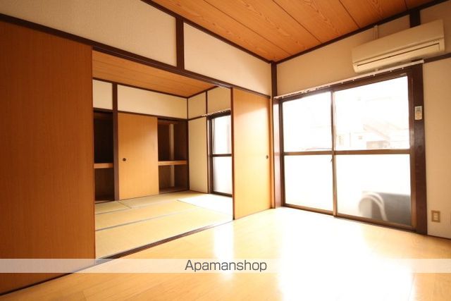 パナマンションIIの居間写真