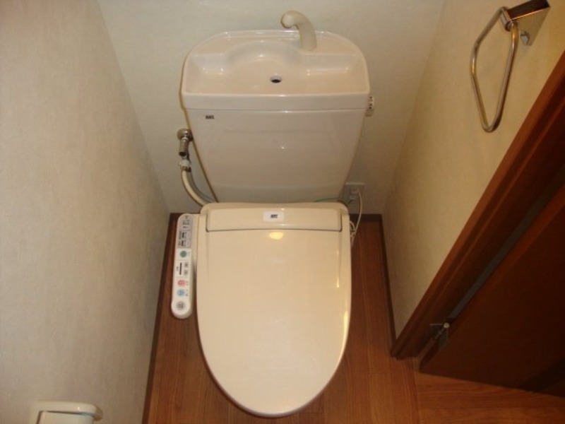 トイレ　図面と現状に相違がある場合には現状を優先