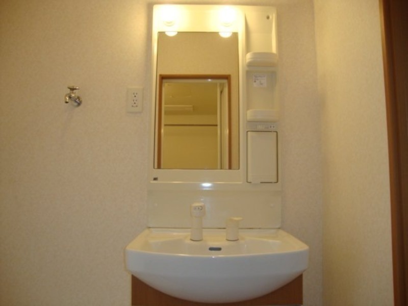 洗面設備　図面と現状に相違がある場合には現状を優先