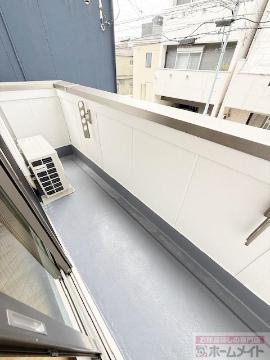 バルコニー　ベランダ