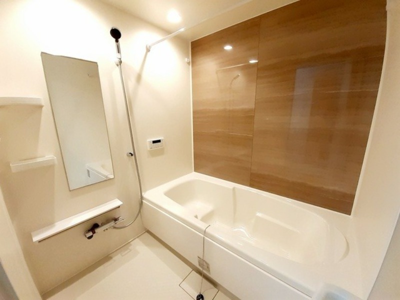 バス・シャワールーム　図面と現状に相違がある場合には現状を優先