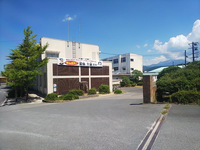 小学校　米子市立淀江小学校（小学校）まで3153m