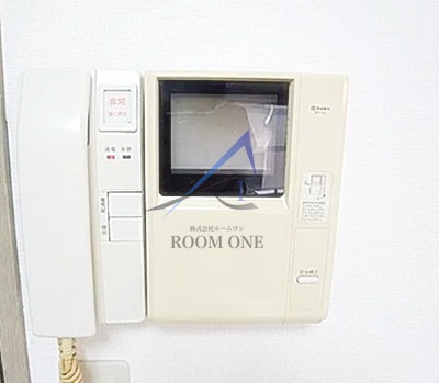 セキュリティ　モニター付きインターホンです。