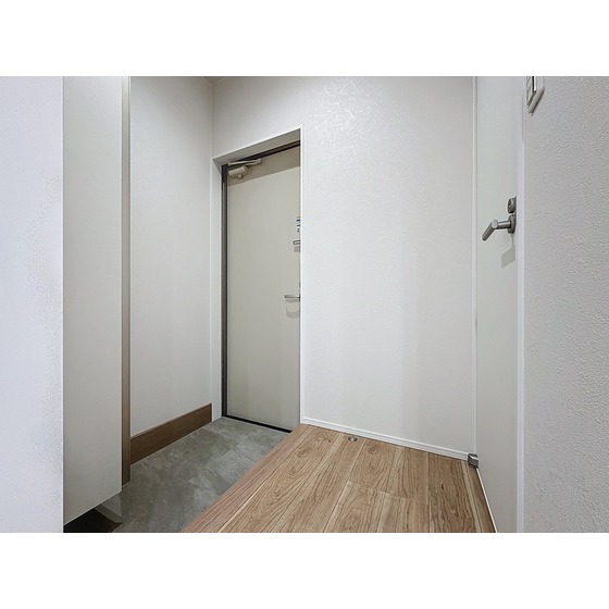 玄関　※反転タイプ