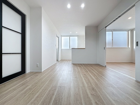 居室・リビング　※反転タイプ